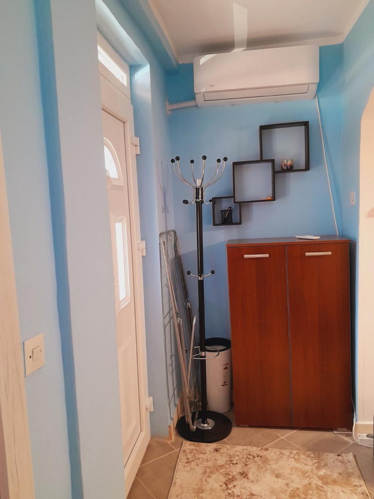 Apartman Radoman Cetynia Zewnętrze zdjęcie