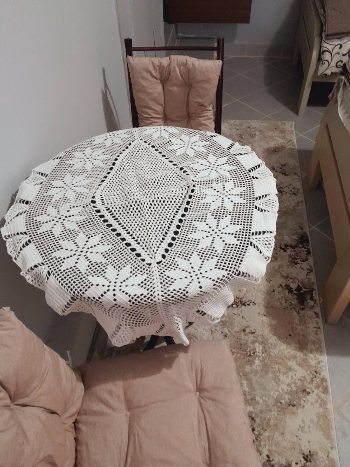 Apartman Radoman Cetynia Zewnętrze zdjęcie