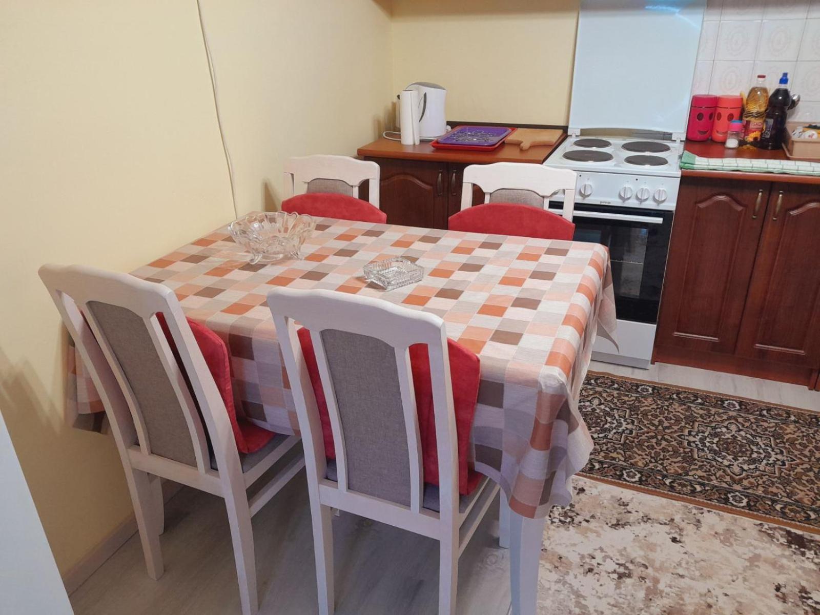 Apartman Radoman Cetynia Zewnętrze zdjęcie